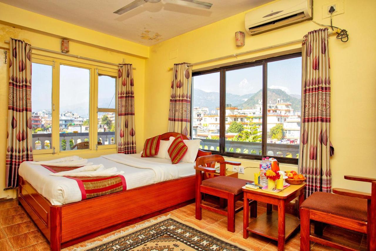 Hotel Grand 3*